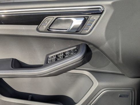 New 2026 Porsche Macan S image 13