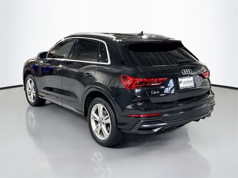 Used 2020 Audi Q3 2.0T Premium w/ Convenience Package image 9