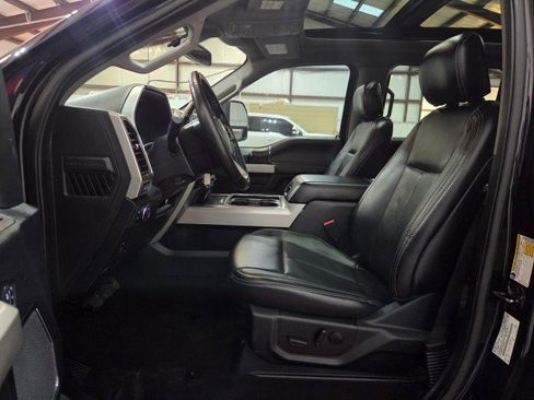 Used 2020 Ford F450 Lariat w/ Lariat Value Package image 6