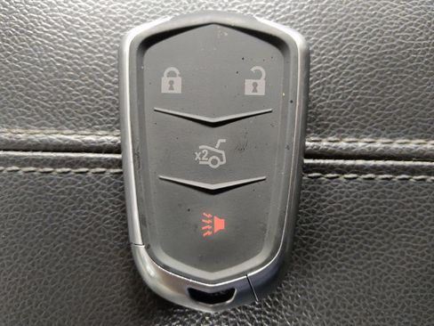 Used 2019 GMC Terrain SLT w/ Preferred Package FWD image 32