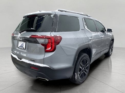 Used 2023 GMC Acadia SLE w/ Driver Convenience Package image 6