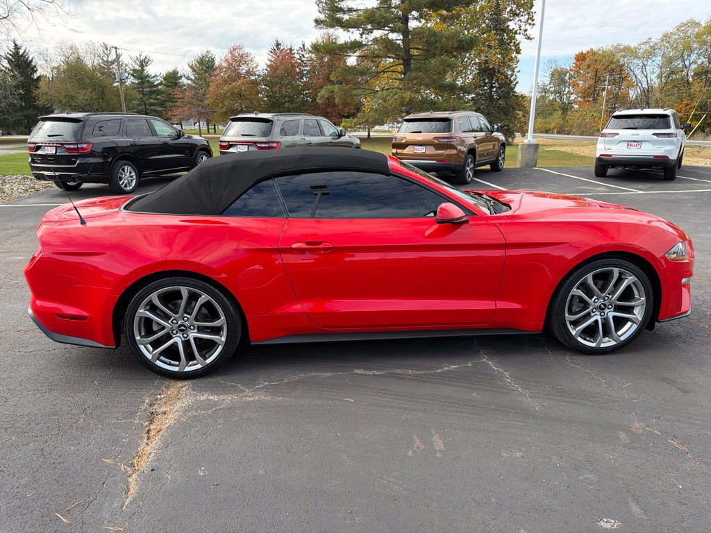 Used 2020 Ford Mustang Premium RWD image 8