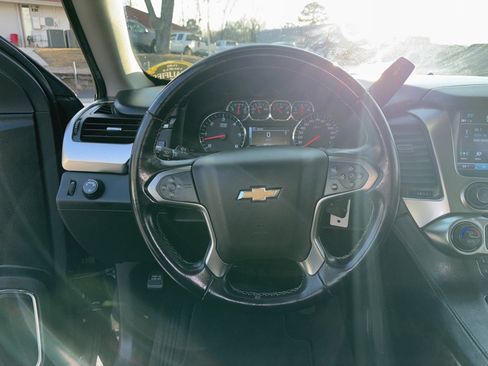 Used 2019 Chevrolet Tahoe LS image 12