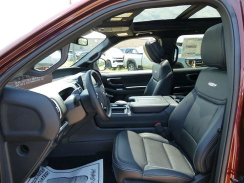 New 2027 Ford Expedition Platinum w/ Stealth Appearance Package AWD/4WD image 18