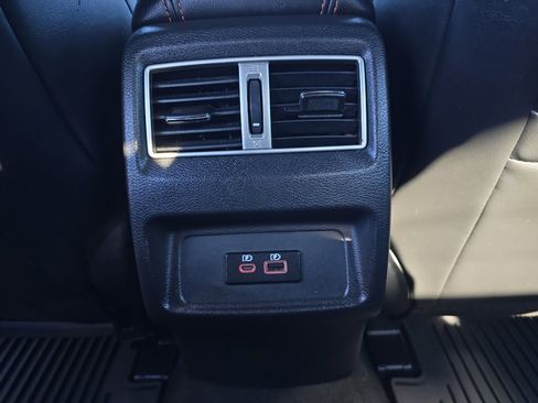 Used 2022 Nissan Maxima SR w/ Sport Mat Group image 19