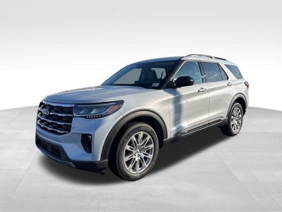 New 2026 Ford Explorer Active w/ Active Comfort Package