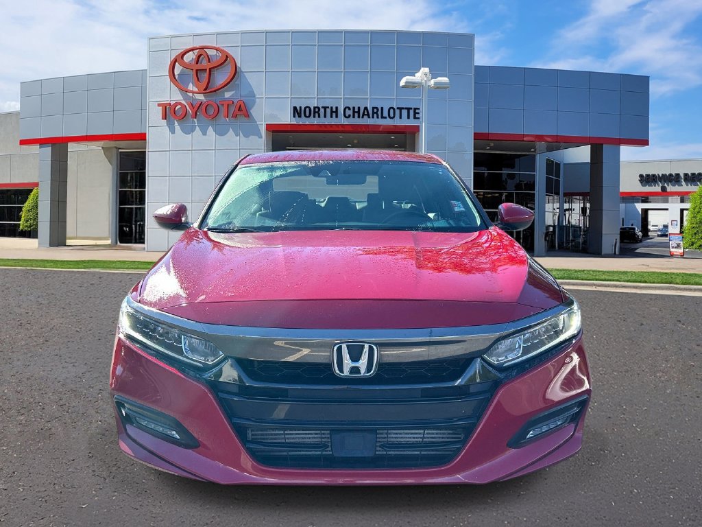 Used 2019 Honda Accord Sport image 2