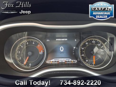 Used 2016 Jeep Cherokee Trailhawk w/ Comfort/Convenience Group AWD/4WD image 19