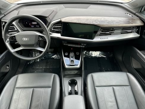 Used 2022 Audi Q4 e-tron Premium Plus w/ Premium Plus AWD/4WD image 3