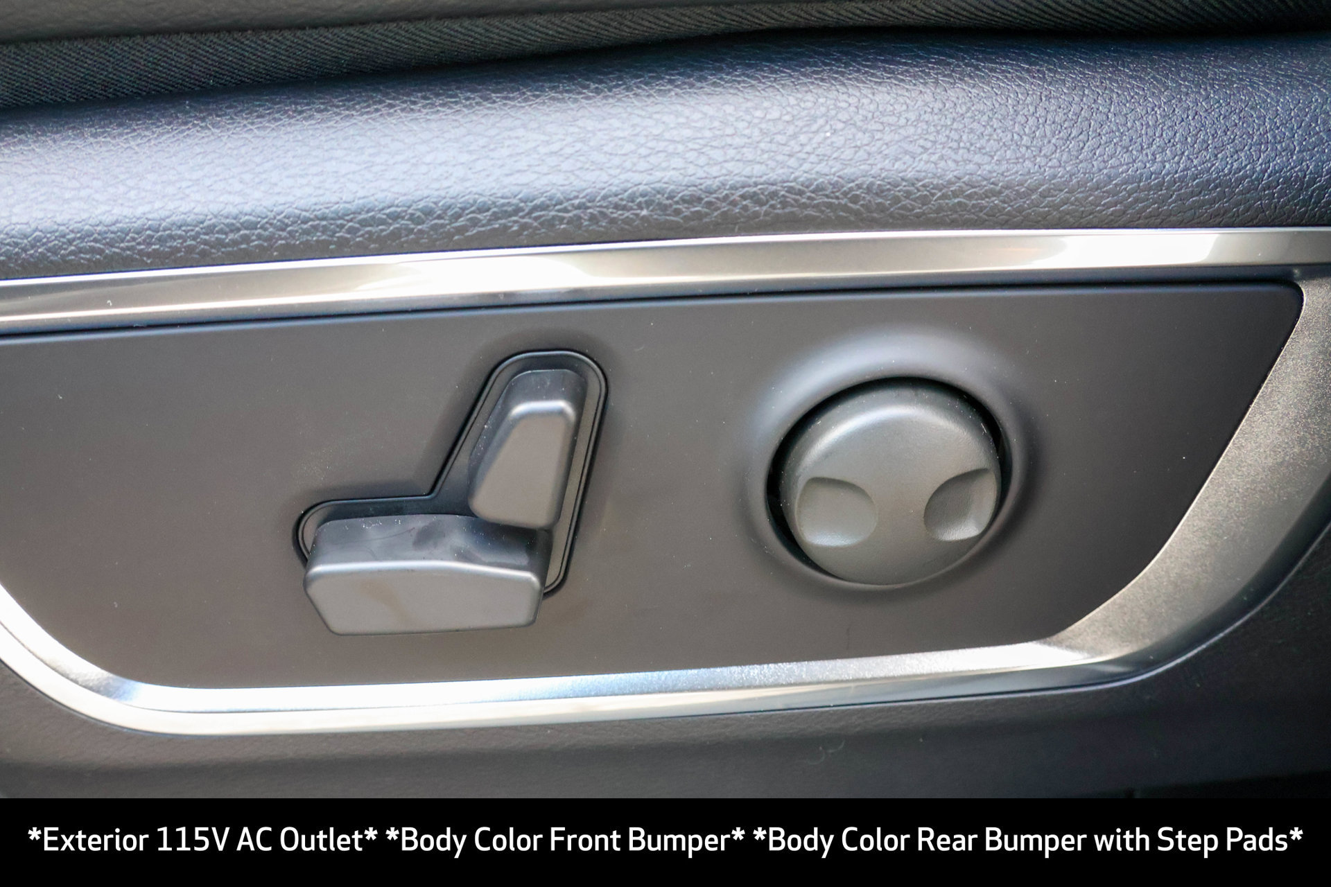 New 2026 RAM 1500 Laramie w/ Night Edition AWD/4WD image 7