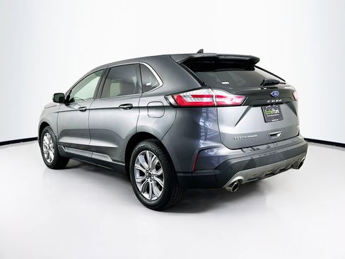 Used 2024 Ford Edge Titanium image 5