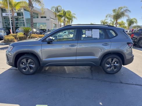 Used 2025 Volkswagen Taos S image 7