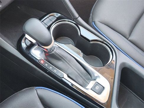 Used 2025 Buick Encore GX Sport Touring w/ Experience Buick Package image 20