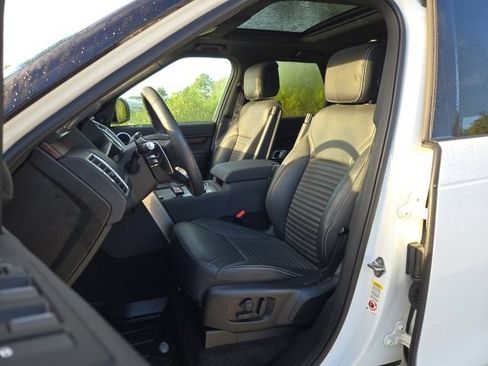 Used 2021 Land Rover Discovery S R-Dynamic AWD/4WD image 14