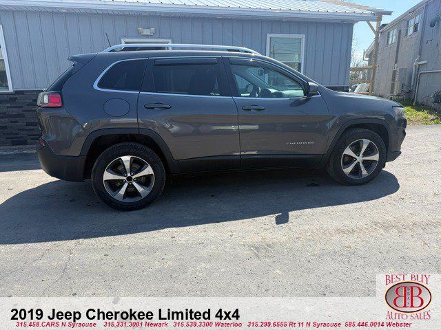 Used 2019 Jeep Cherokee Limited AWD/4WD image 8
