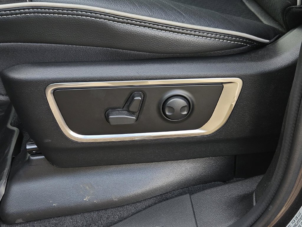 Used 2026 RAM 1500 Laramie w/ Night Edition RWD image 12