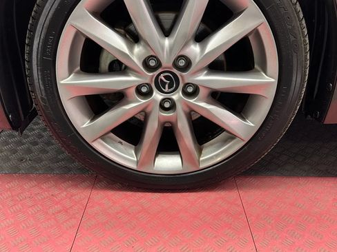Used 2017 MAZDA MAZDA3 Grand Touring FWD image 34