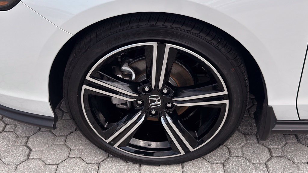Used 2026 Honda Accord SE image 19