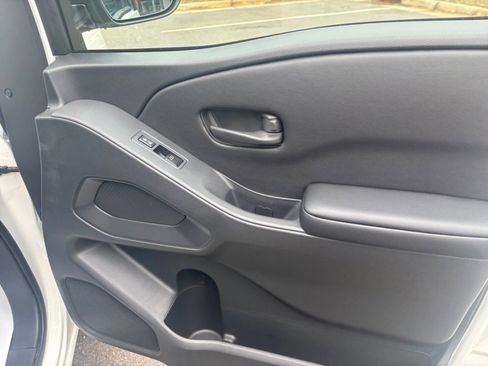 Used 2026 Nissan Frontier S w/ S Utility Package image 31