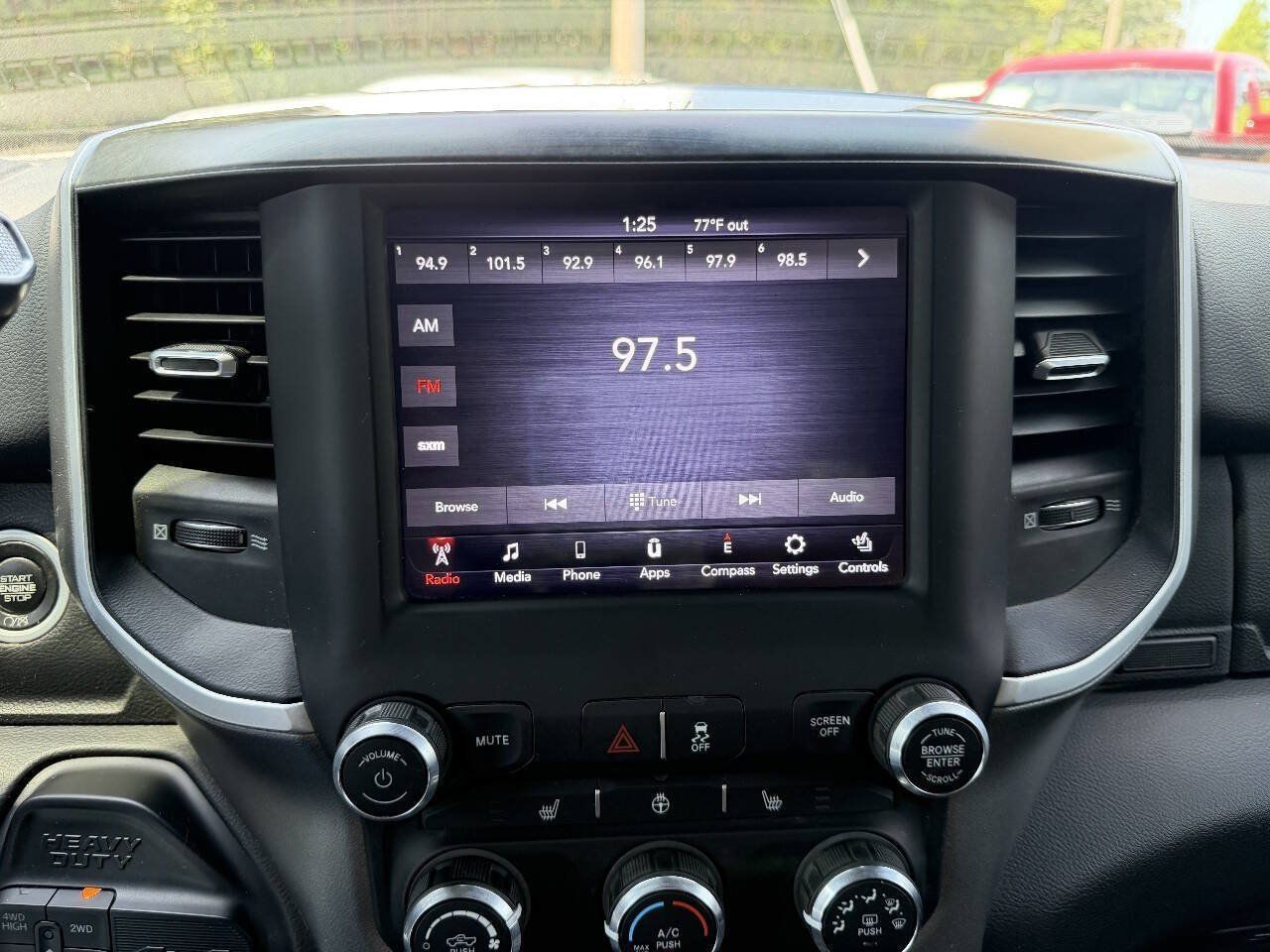 Used 2020 RAM 2500 Big Horn w/ Night Edition AWD/4WD image 28