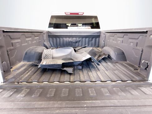 Used 2023 Chevrolet Silverado 2500 LT image 33