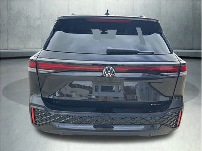 New 2026 Volkswagen Tiguan SE R-Line