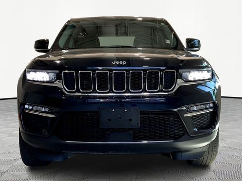 Used 2023 Jeep Grand Cherokee 4WD 4xe image 2