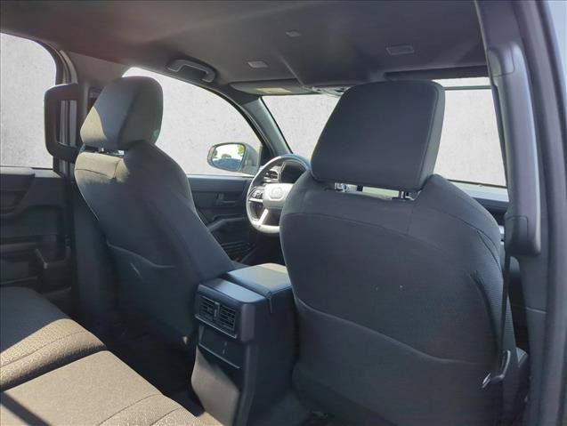 Certified 2025 Toyota 4Runner SR5 AWD/4WD image 29