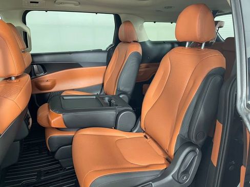 New 2026 Kia Carnival SX Prestige image 4