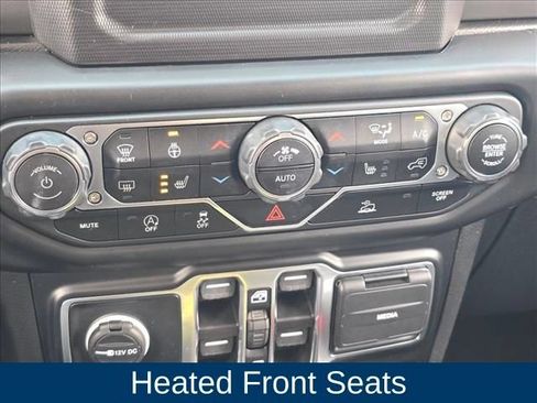 Used 2022 Jeep Wrangler Unlimited Sport AWD/4WD image 30