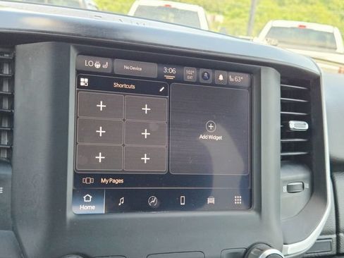 Used 2022 RAM 1500 Big Horn AWD/4WD image 28