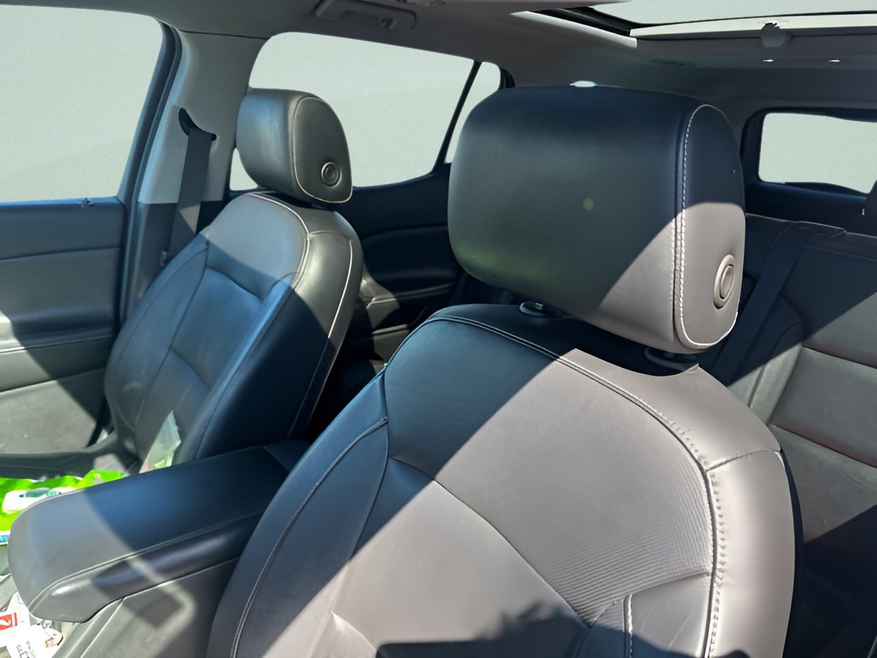 Used 2017 GMC Acadia SLT FWD image 14