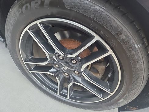 Used 2021 Ford Mustang Premium image 34