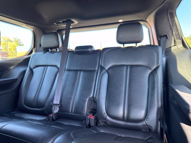 Used 2022 Jeep Wagoneer Series II AWD/4WD image 28