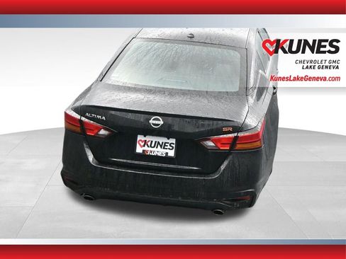 Used 2024 Nissan Altima 2.5 SR image 38