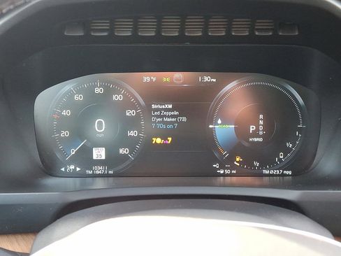 Used 2021 Volvo XC90 T8 Inscription Expression w/ Climate Package image 22