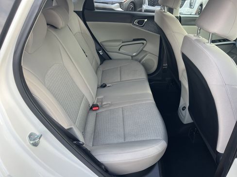 Used 2022 Kia Soul S image 15