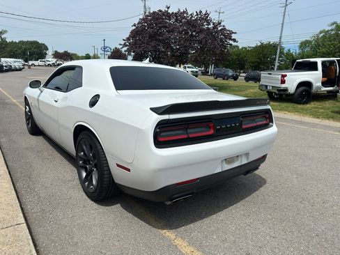 Used 2023 Dodge Challenger R/T Scat Pack RWD image 7