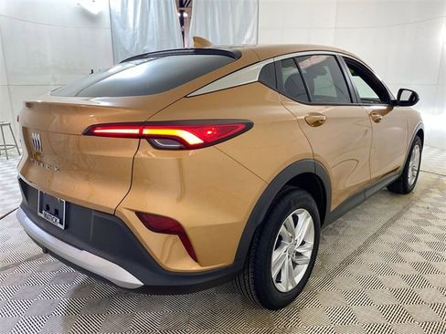 Used 2024 Buick Envista Preferred w/ Convenience I Package image 17