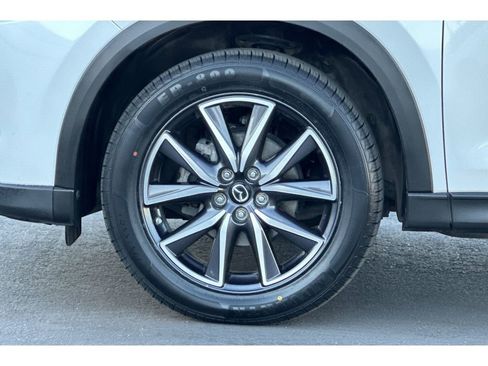 Used 2018 MAZDA CX-5 Touring w/ Preferred Equipment Package image 34