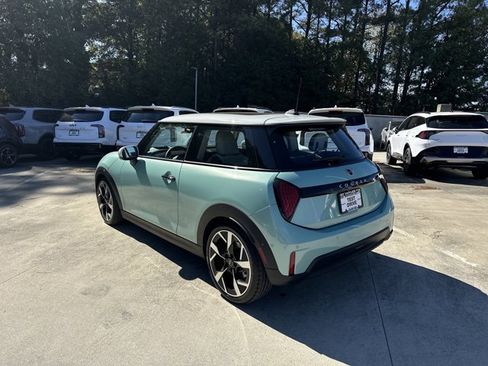 Used 2025 MINI Cooper S image 8
