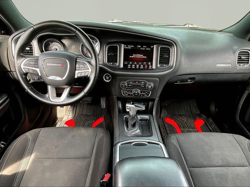 Used 2018 Dodge Charger SXT Plus RWD image 7