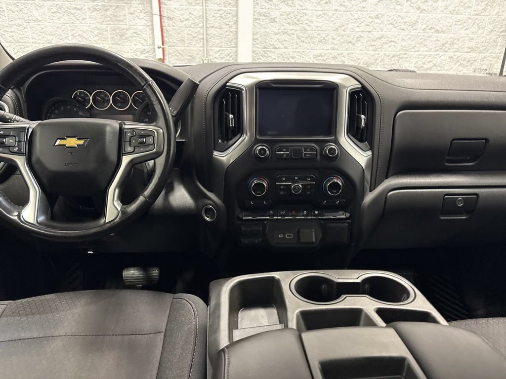 Used 2020 Chevrolet Silverado 1500 LT w/ All-Star Edition AWD/4WD image 13