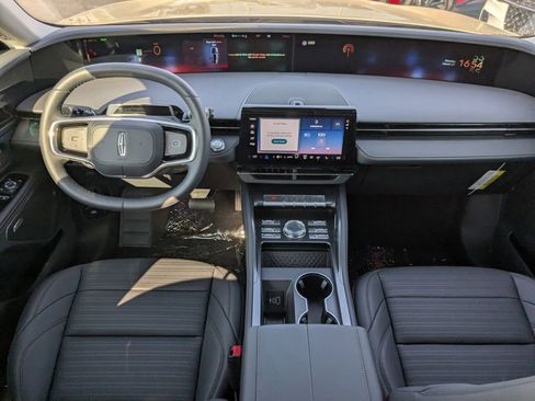 New 2026 Lincoln Nautilus Reserve AWD/4WD image 15