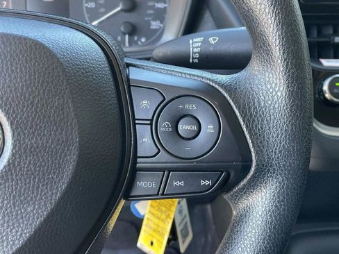 Used 2024 Toyota Corolla LE image 26