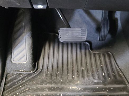 Used 2026 Chevrolet Silverado 1500 RST w/ All Star Edition Plus image 31