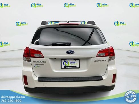 Used 2013 Subaru Outback 2.5i Limited AWD/4WD image 7