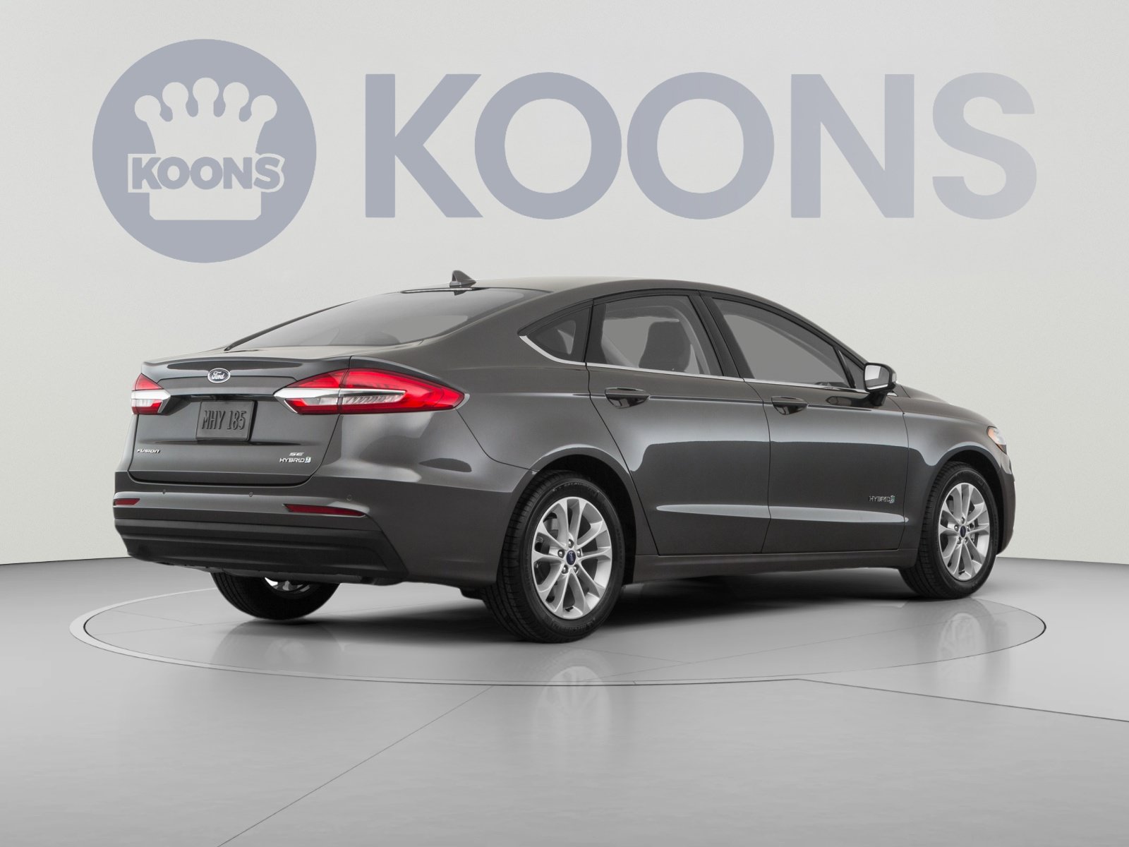 Used 2019 Ford Fusion SE FWD image 4