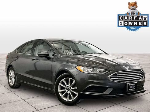 Used 2017 Ford Fusion S FWD image 2