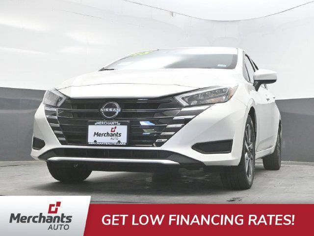 Used 2025 Nissan Versa SV FWD image 33